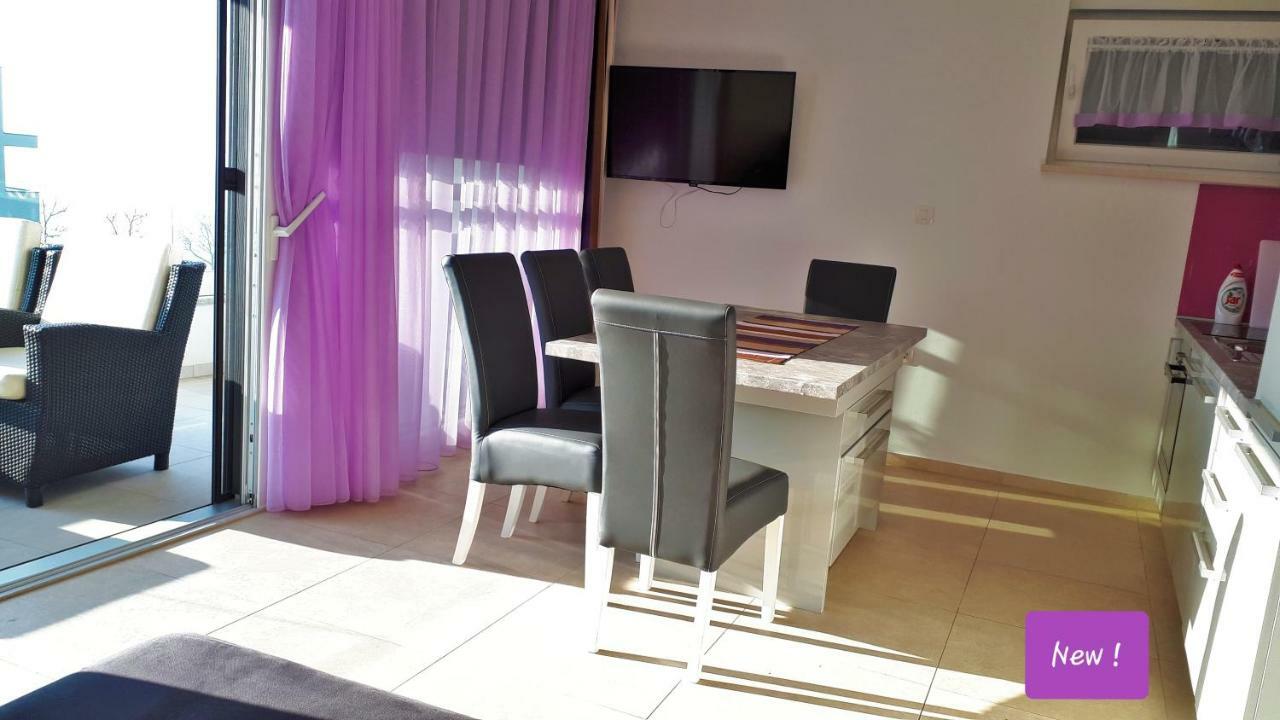 Apartment Villa Vala Malinska Exteriör bild